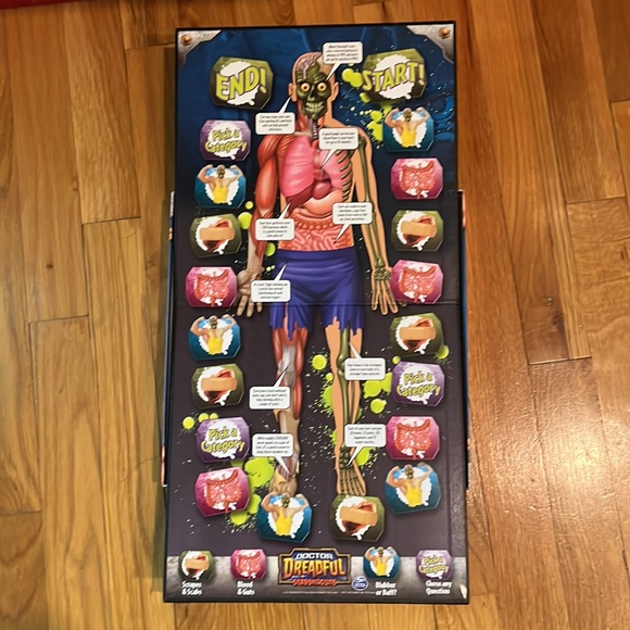 Doctor Dreadful Board Game - NEW - Educational Science Game - Picture 4 of 8